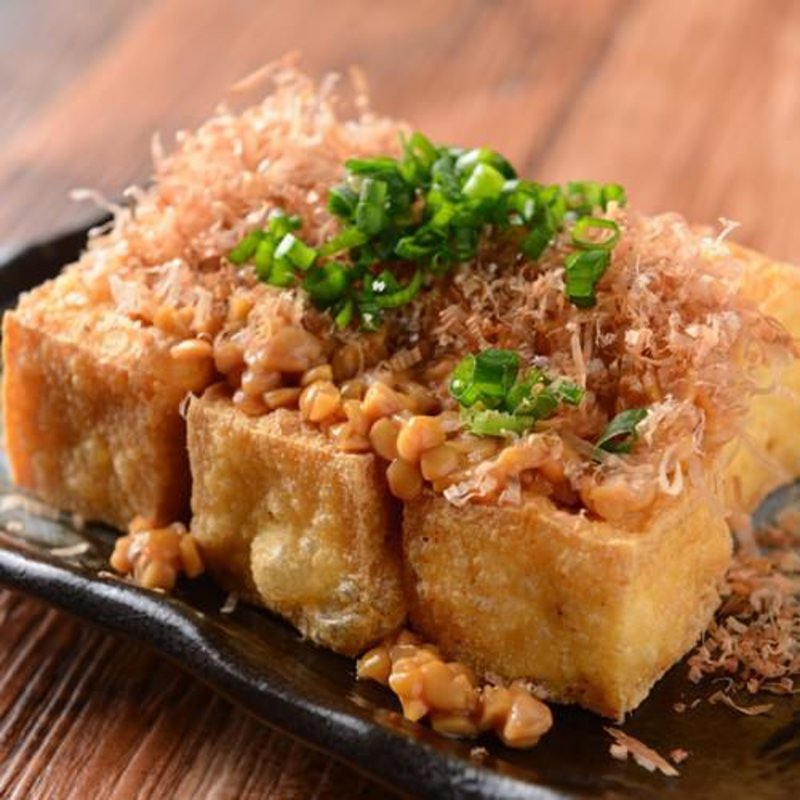 納豆厚揚げ(やきとんうまいもん横丁まるたか 北千住店)