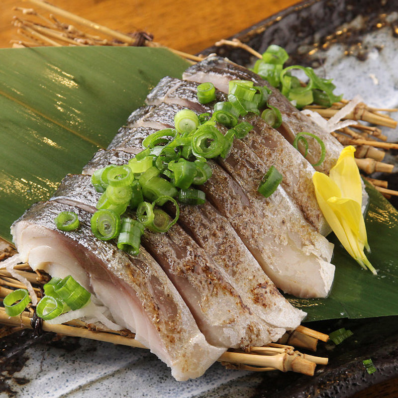 炙り大トロしめ鯖(やきとんうまいもん横丁まるたか 北千住店)