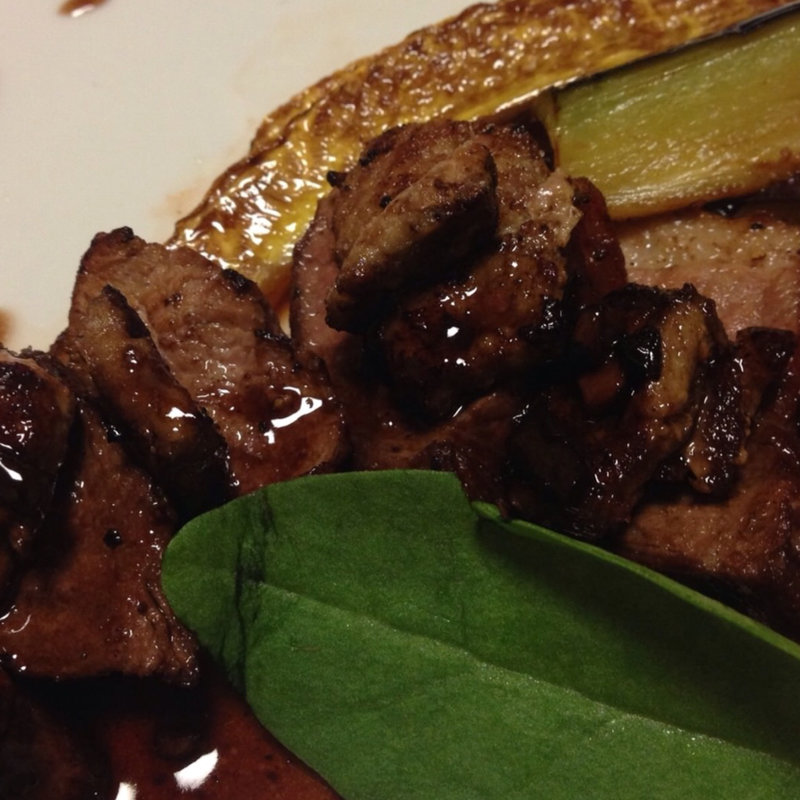 ロースとフォアグラのロッシー二(鶏と魚と日本酒祐星 和歌山)