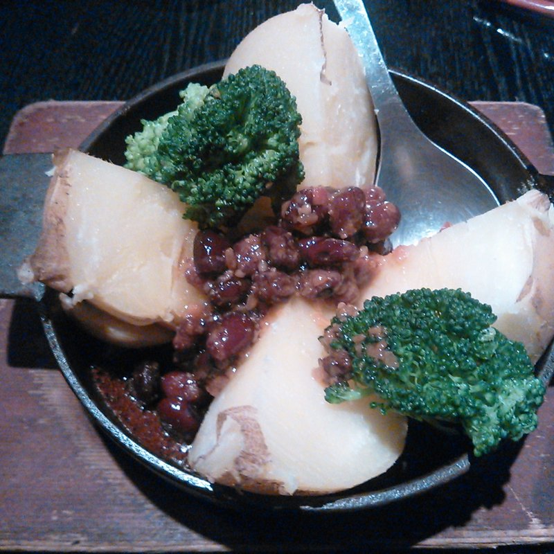 酢重風　鉄鍋じゃがバター(旨酒・料理 酢重ダイニング)