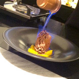 カクテルサバラン（アレキサンダーオレンジ）(銀座メゾン アンリ・シャルパンティエ)