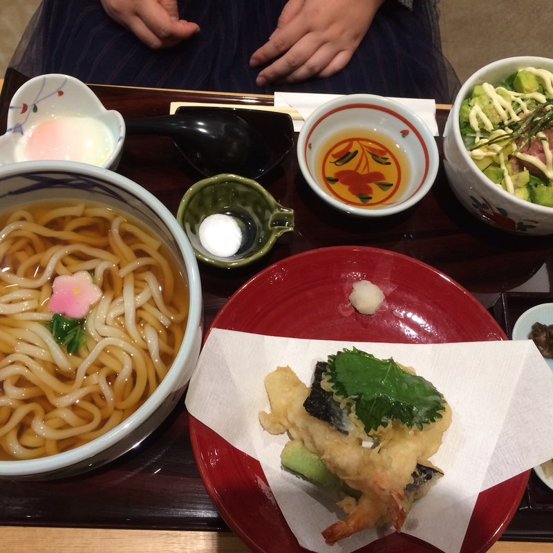 天ぷらうどんセット(つるはん)