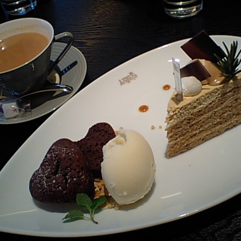 ケーキセット シングル(アンジェラ)