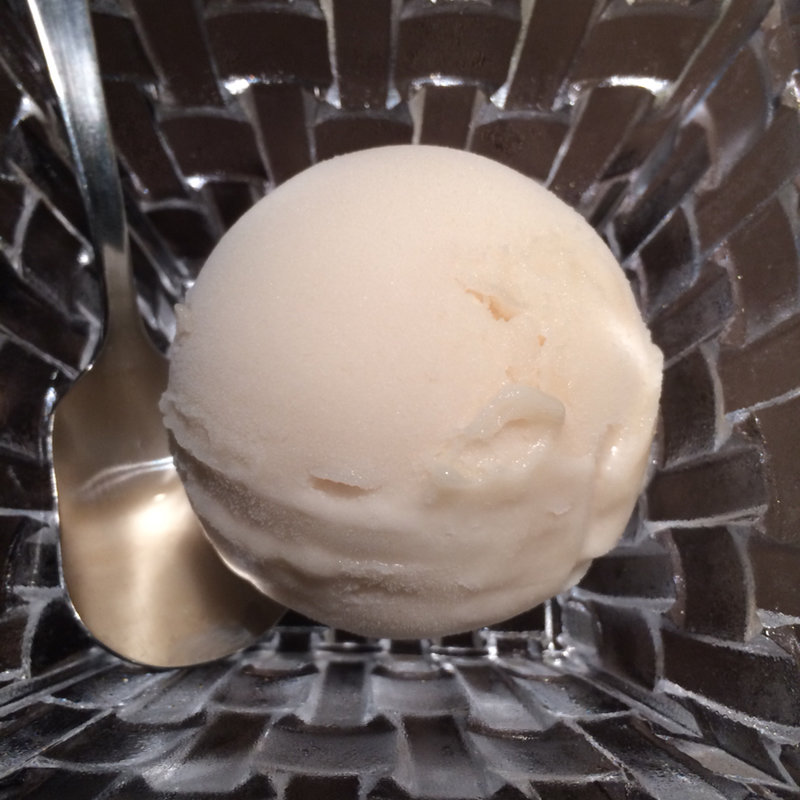 山梨 白桃のシャーベット(ステーキハウス 听)