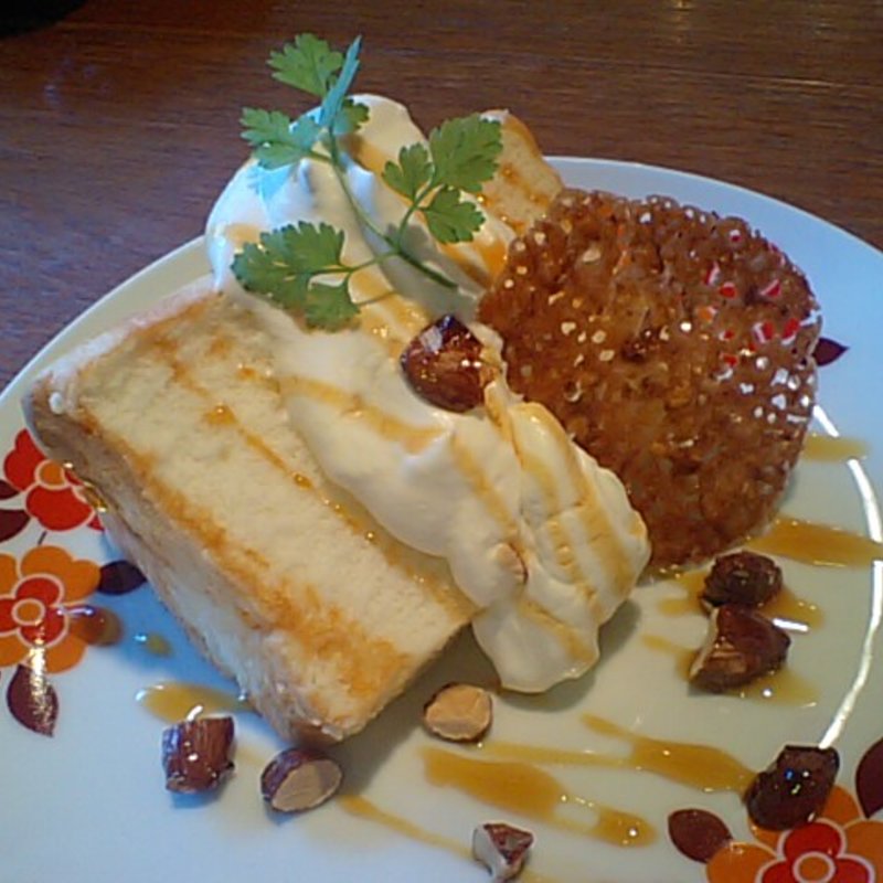 エンゼルフードケーキ(カフェ NOSTRA)