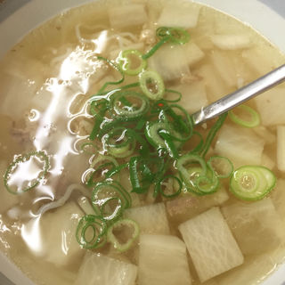 おつゆ(肉スープ)(アジェ 木屋町団栗店 )