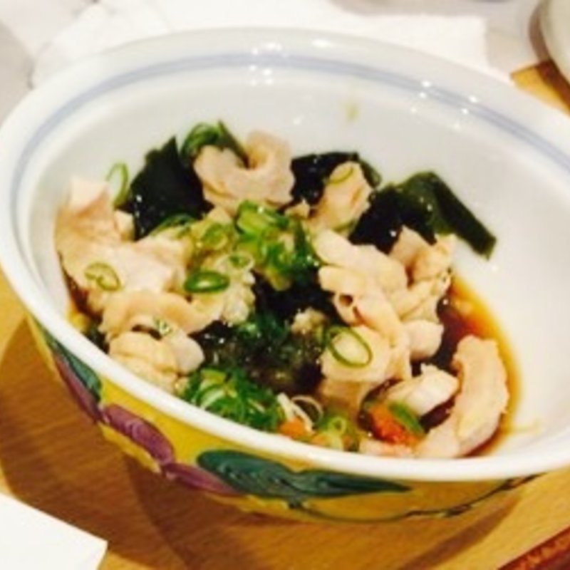 上ミノ湯引のポン酢(くわばら)