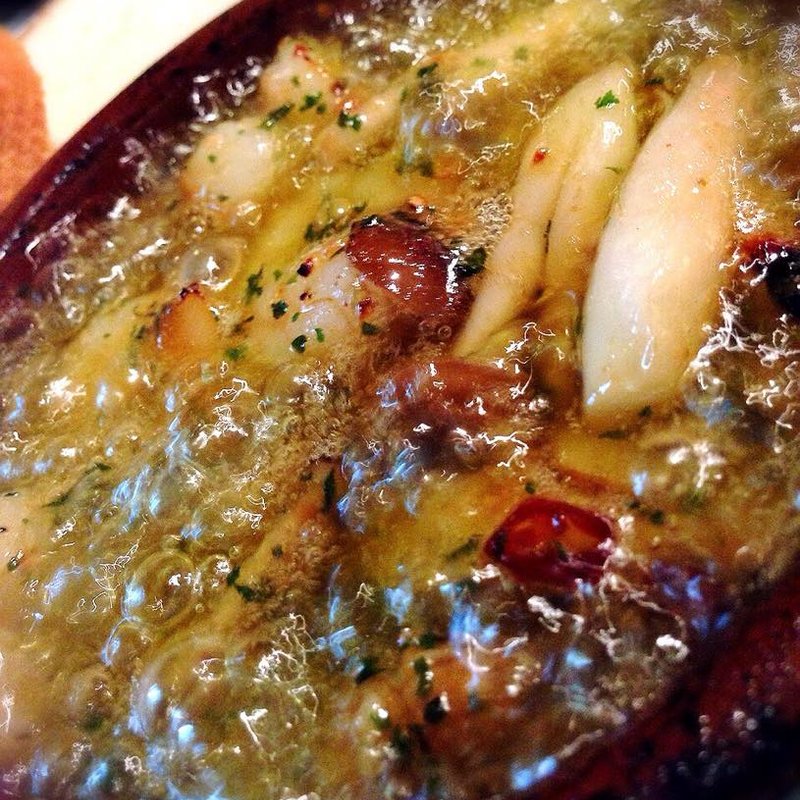 やみつき小エビのアヒージョ(マードレマーレ)