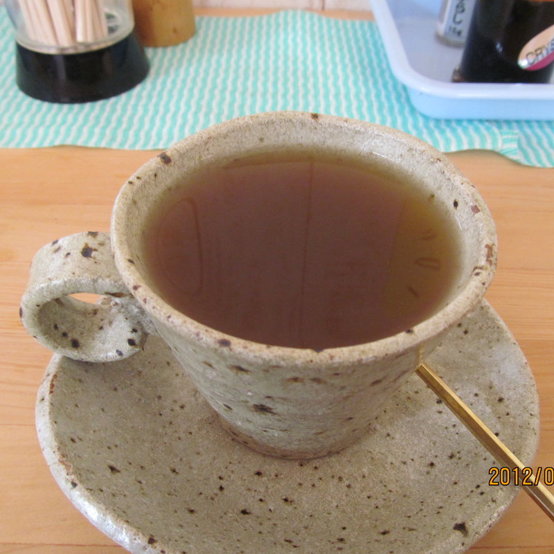 ヨモギ茶(熊野速玉大社前喫茶よもぎ)