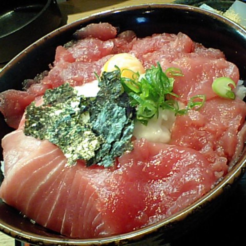 まぐろ3種丼(旬味まゆとろ)