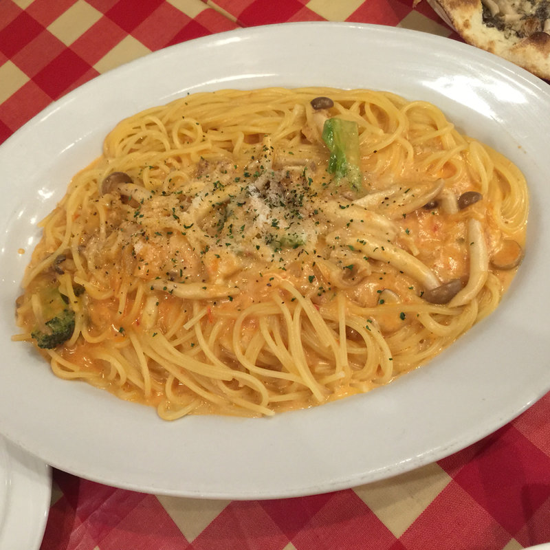 大帆立のトマトクリームのパスタ (400g)(ベッラベーラ 北千住店)