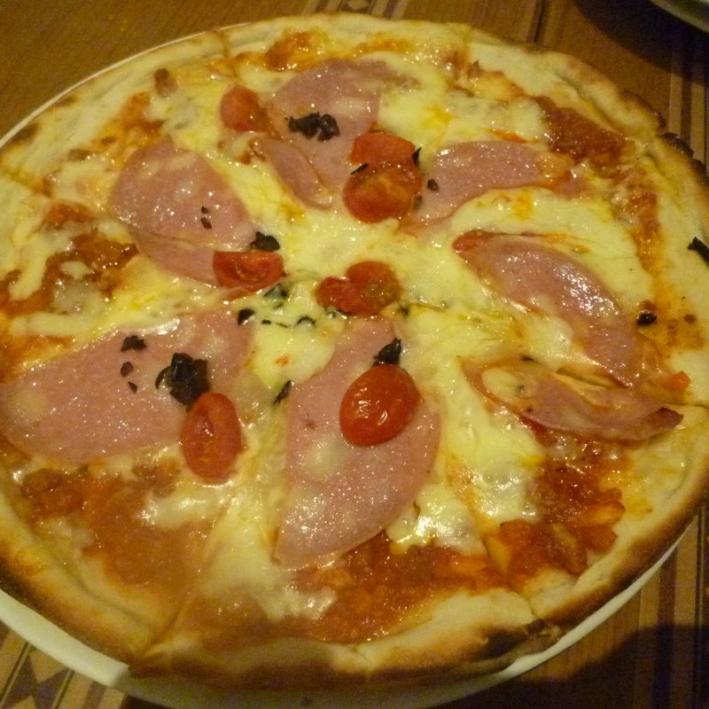 ボロネーゼピザ(ペッシェドーロ イオンモール幕張新都心店 )