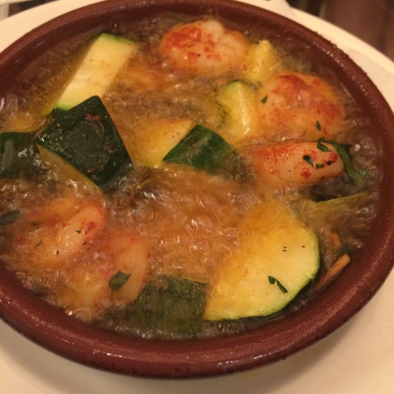 えびとズッキーニのアヒージョ(Sakura)