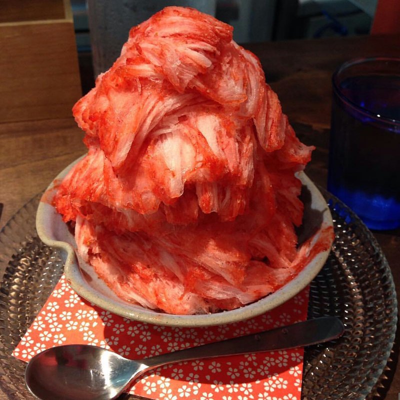 果実氷　ほのか苺(リュボン デ フリューティー アン カフェ （Ruban de Fruits An Cafe）)