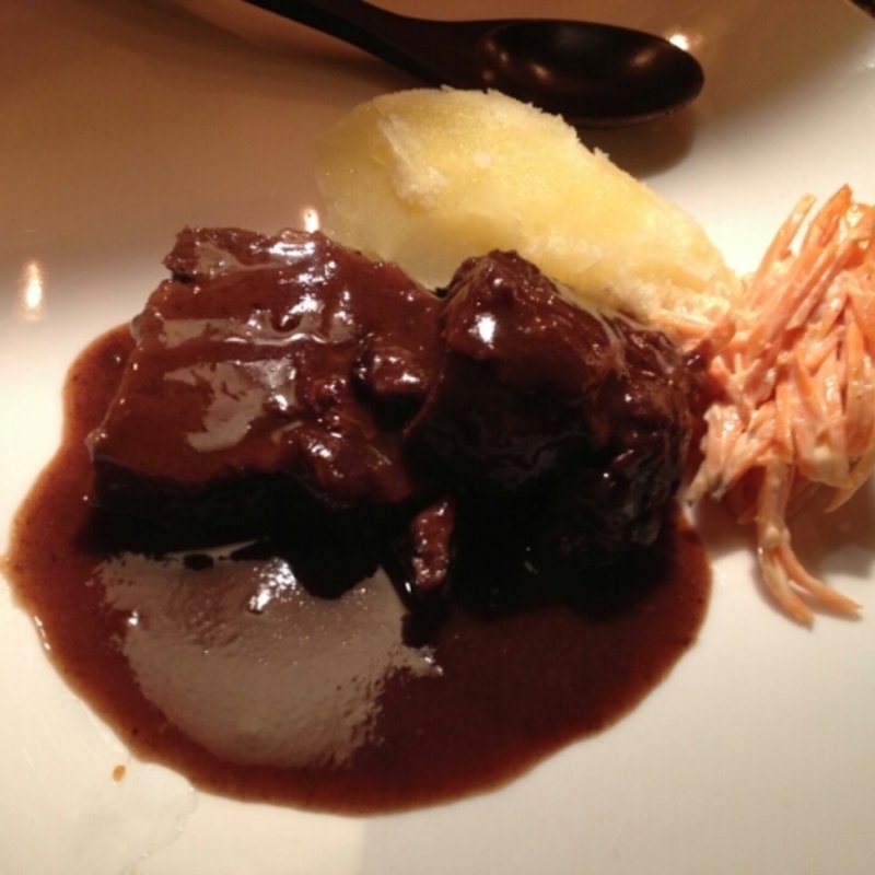 牛ほほのココット詰め(ヒロ・プルミエ)