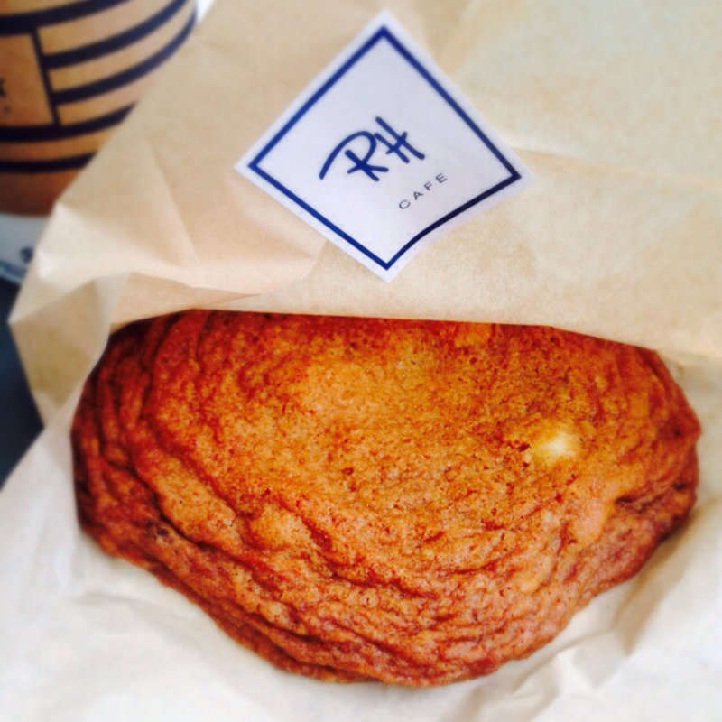 チョコチャンククッキー(RH Cafe 千駄ヶ谷店 （アールエイチカフェ）)