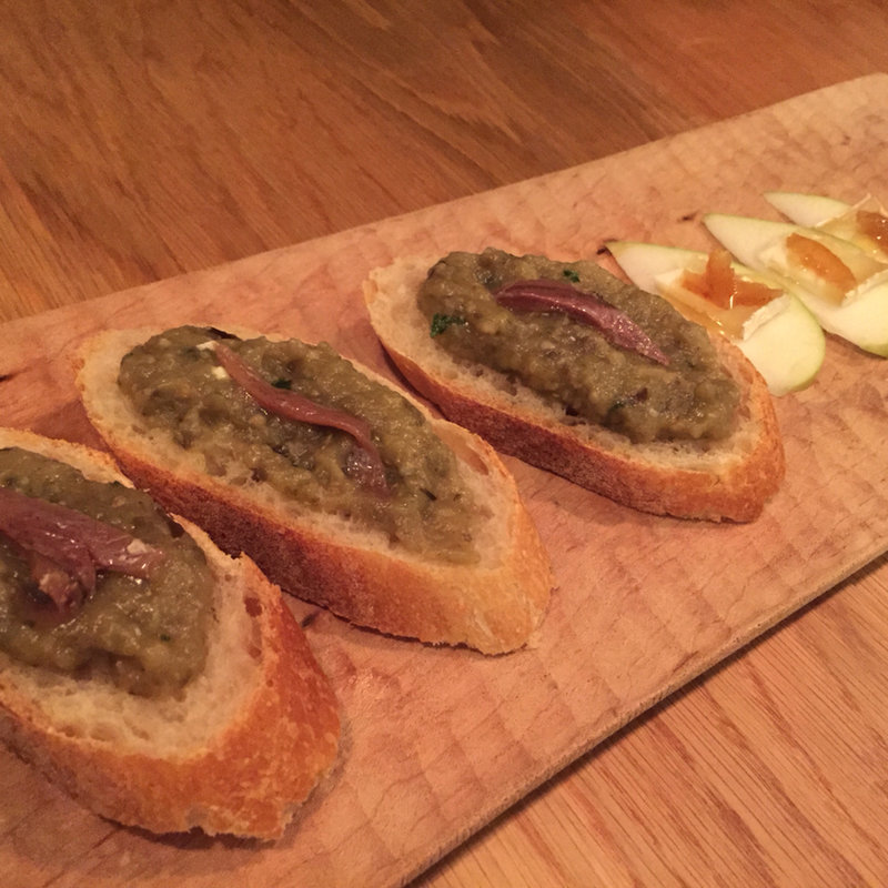 ナスのペースト、山羊のチーズ(Table galary)