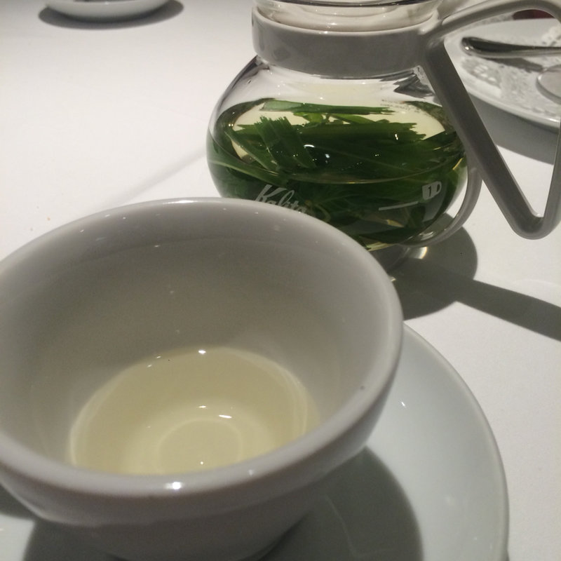 ハーブティー(レ・ビノム （Les VINUM）)