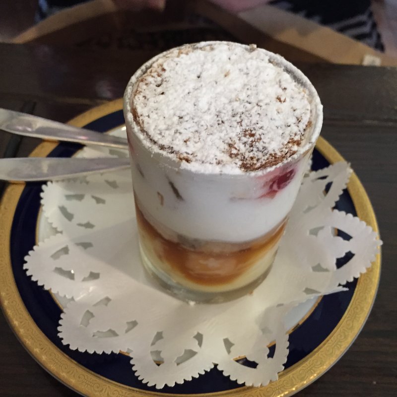 白桃のミルフィーユ(にしむら珈琲店 御影店)