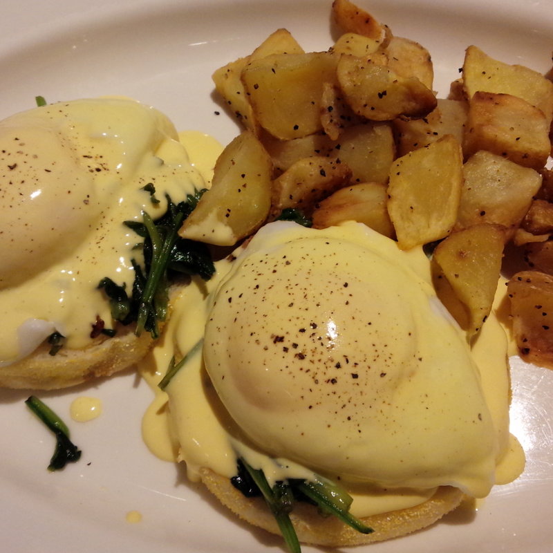 エッグスベネディクト(Eggs 'n Things 神戸ハーバーランド店)