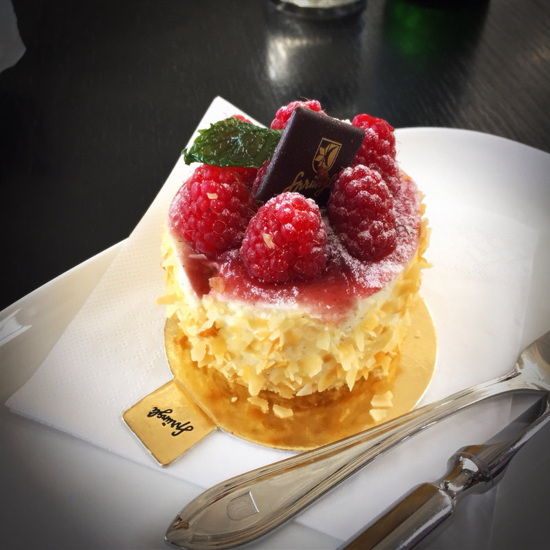 木いちごのケーキ(Spruengli)