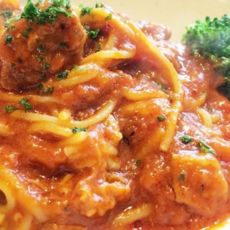 豚肉のトマトソースパスタ(カフェ ド ガモヨン （café de GAMOYON）)