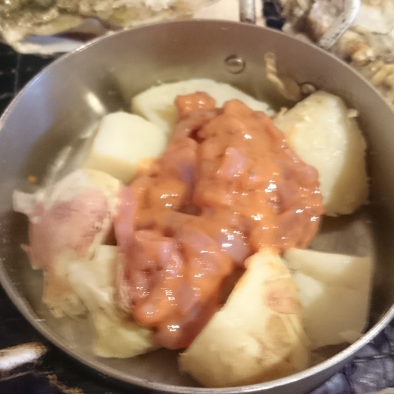 ジャガ芋塩辛のっけ(かき小屋 新橋 )