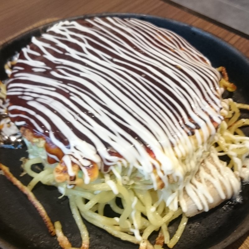 モダン焼き　豚(こて吉 武蔵小杉東急スクエア店)