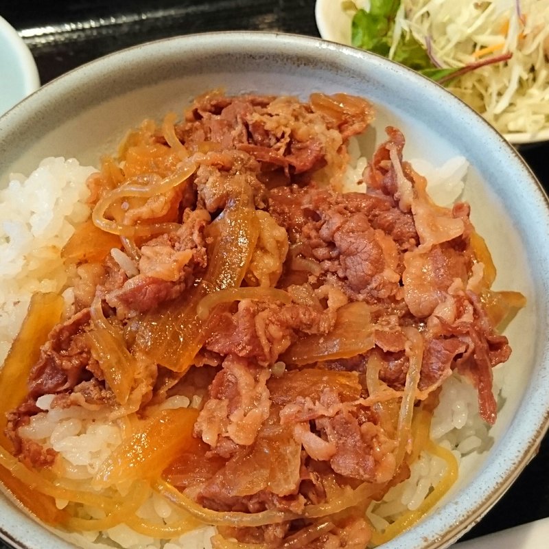 牛丼定食(神戸牛 焼しゃぶ専門店 にいたか 大阪梅田)