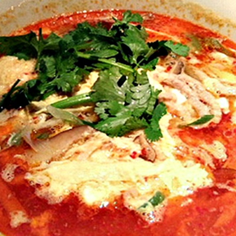 酸辣湯麺(五香路 大手町店)