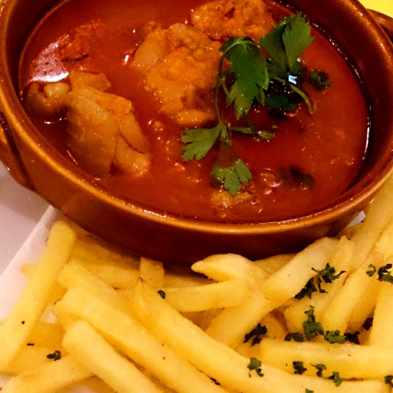 チキンのパプリカ煮込み(サクラカフェ＆レストラン池袋)