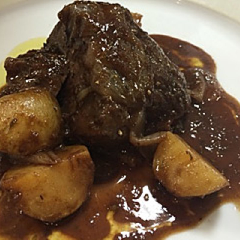 牛スネ肉赤ワイン煮(イタリア食堂 BelTempo (ベルテンポ ))