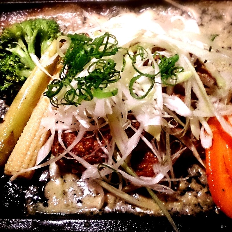 タンハンバーグセット(赤坂焼肉 KINTAN)