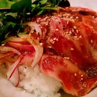 サーロインステーキ丼(赤坂焼肉 KINTAN)