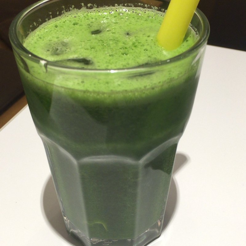 グリーンスムージー(サクラホテル＆カフェ神保町)