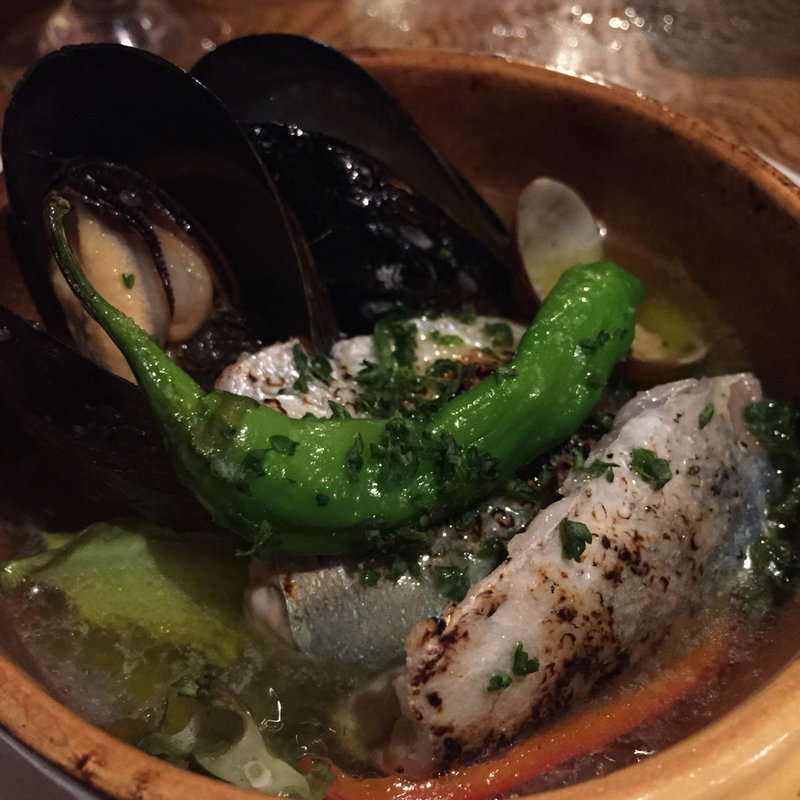 ムール貝と魚のアヒージョ(オステリアラリベラ （Osteria La libera）)
