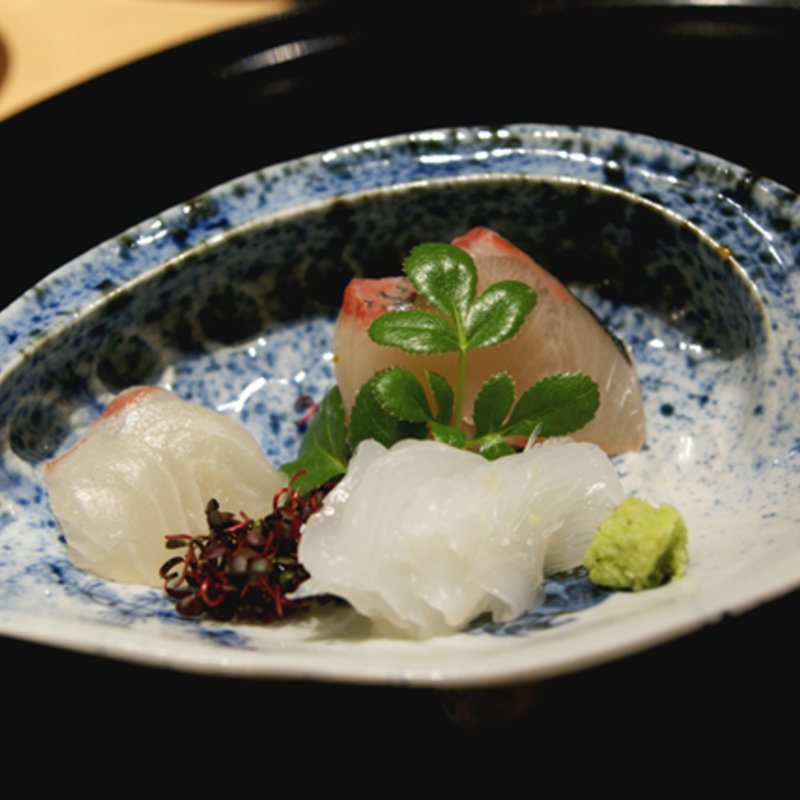 鮮魚の3種盛り合わせ(はし本)