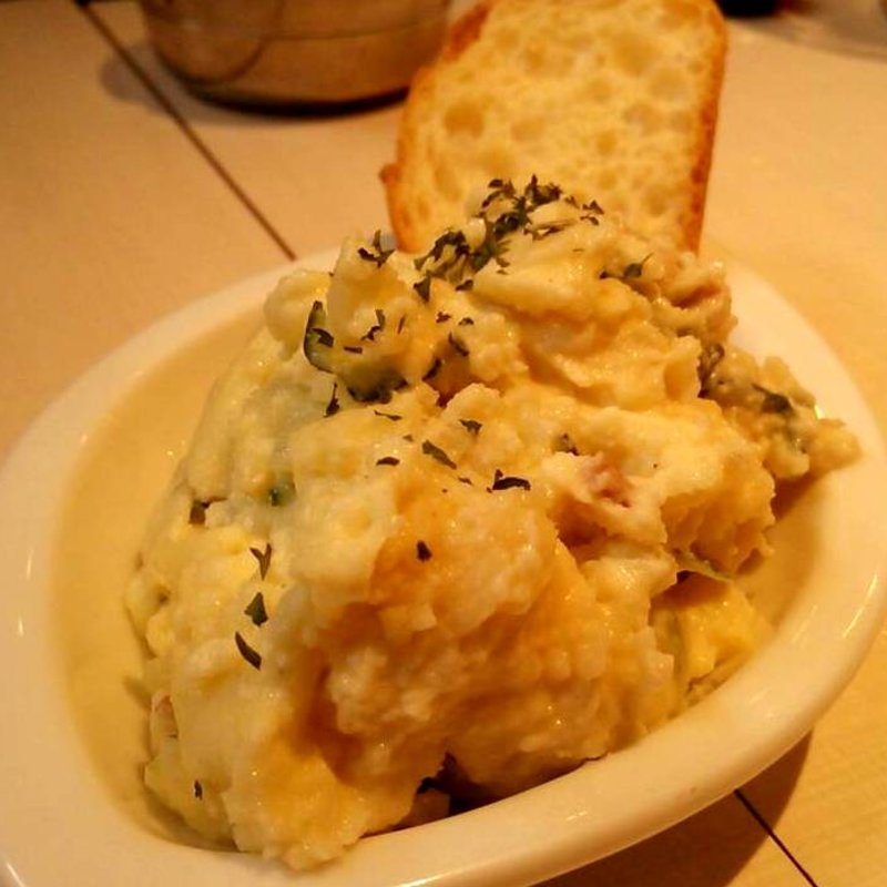 特製ポテトサラダ(ワイン居酒屋 ポポンペット)