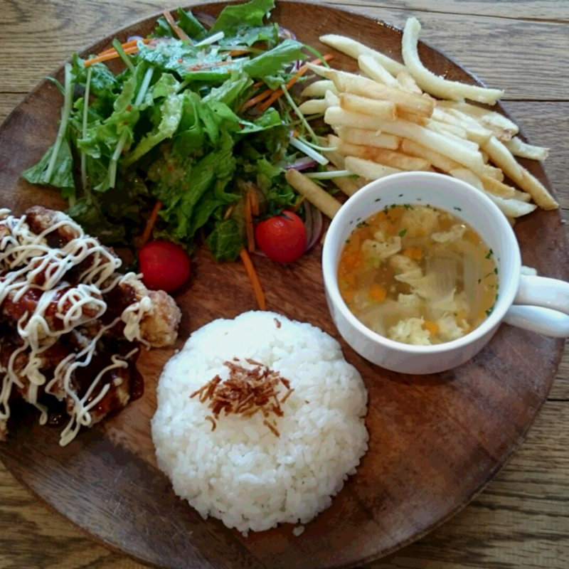 唐揚プレート(ドッグデプトカフェ 東京スカイツリータウン・ソラマチ店 （DOG DEPT CAFE）)