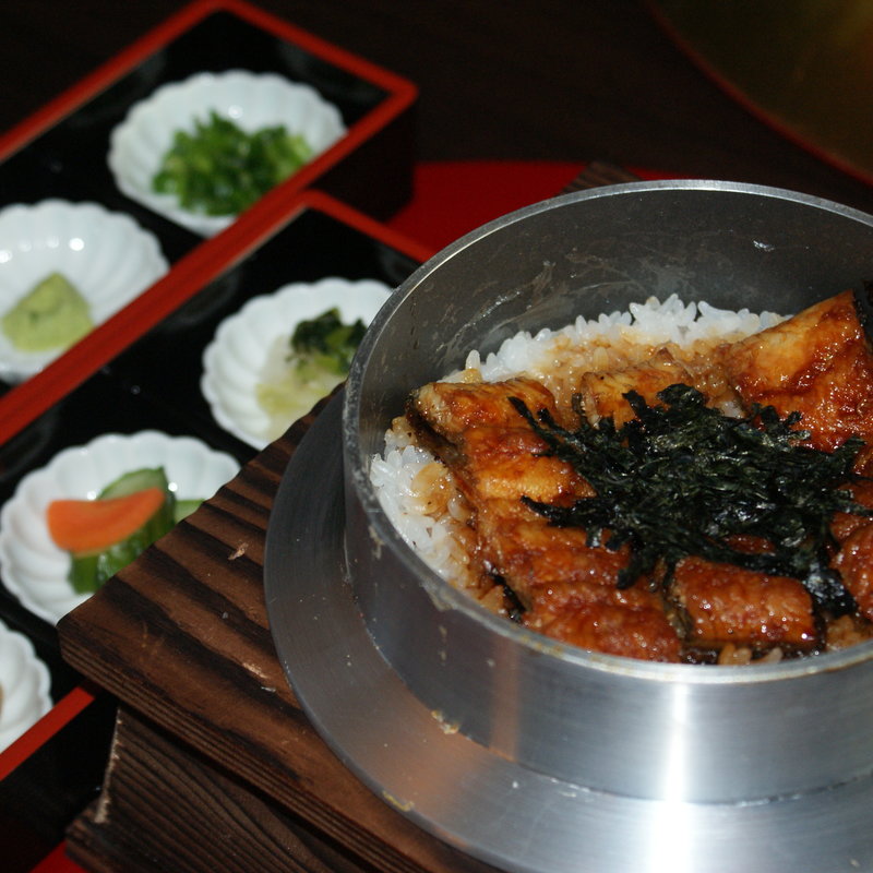 はなぶさ釜飯(はなぶさ )