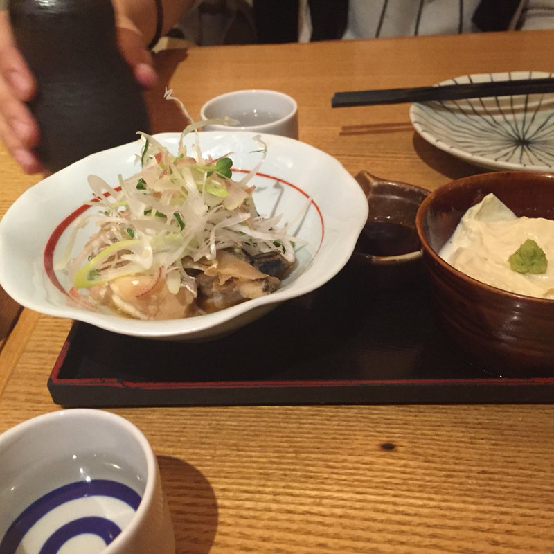 お通し(日本酒バル じゃのめん)