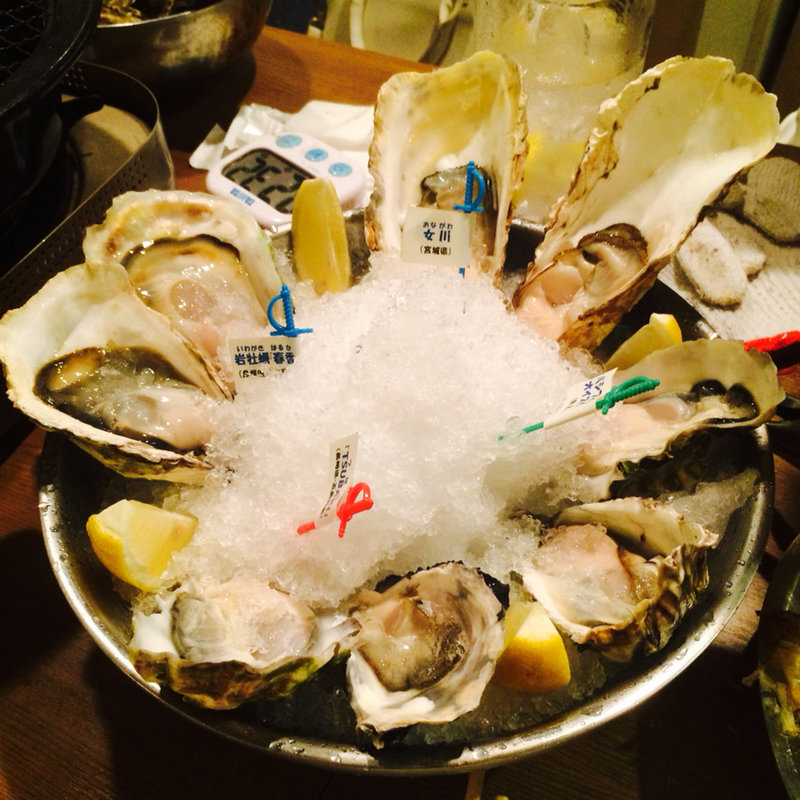 生ガキ4種盛り(かき小屋 新橋 )