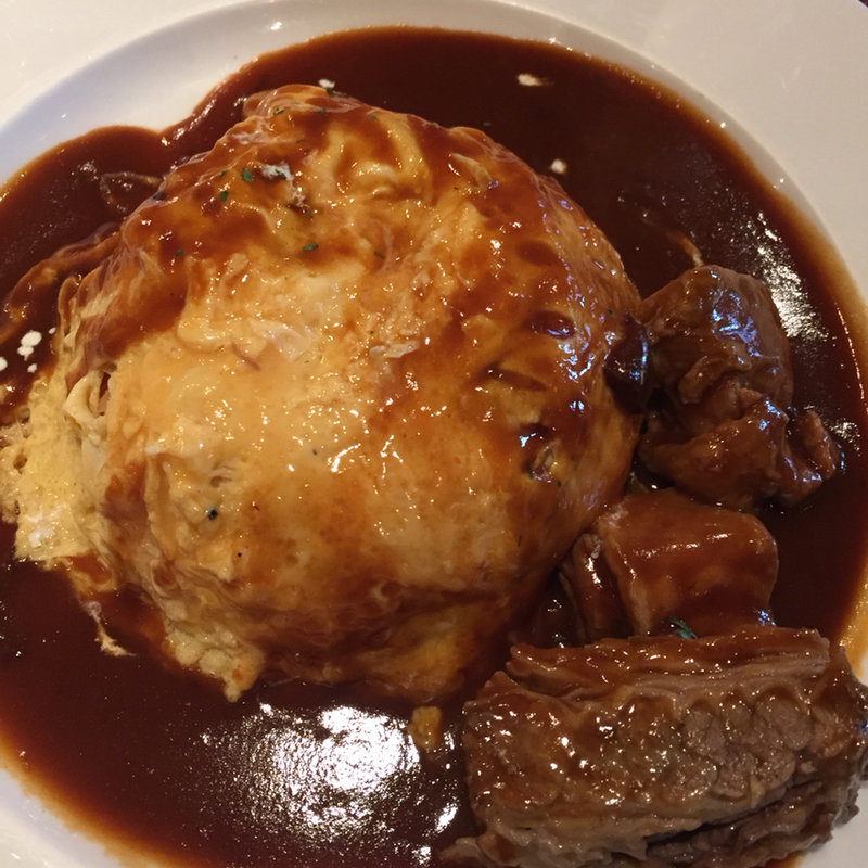 ふわふわ卵のオムライス(Live Jazz Lounge TRIBECA)