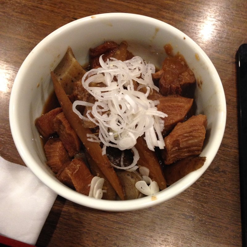 牛たん煮込み(牛たん 杉作)