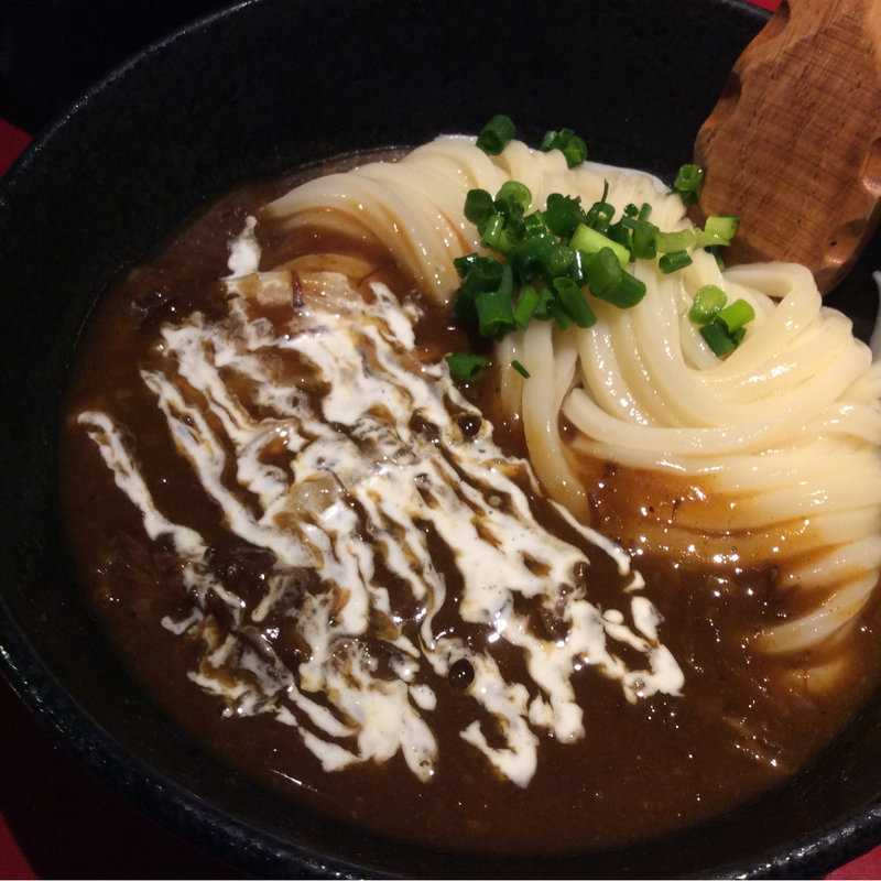 牛テール冷熱カレーうどん