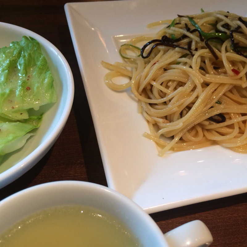 青唐辛子と塩昆布のペペロンチーノ(PIZZA&STEAK 蔵BAR Beco2 神田駅前店)