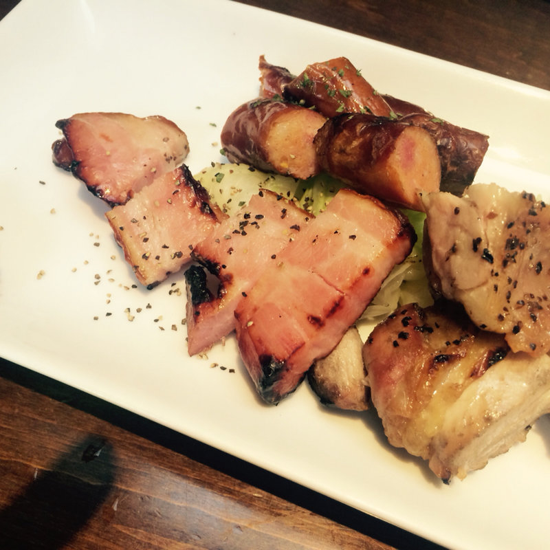 忘れてはいけない 燻製直火焼3 品盛り(TRY BAR)