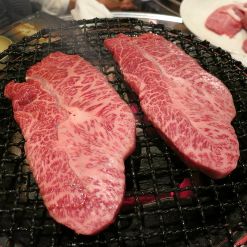 サーロインステーキ(ホルモン船　ホールちゃん )