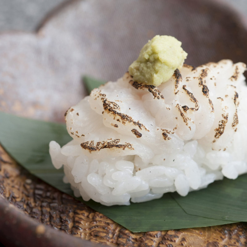 焼きふぐ鮨(花膳)