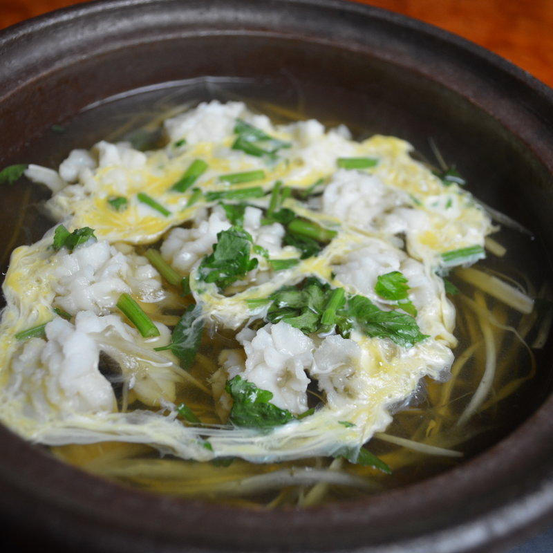 鱧のお吸い物　卵とじ(百菜 赤坂 （ヒャクナ）)